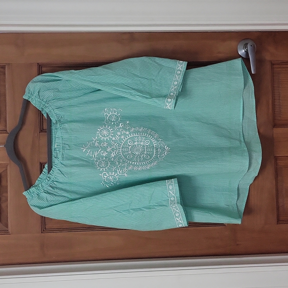 Westbound green & white peasant top